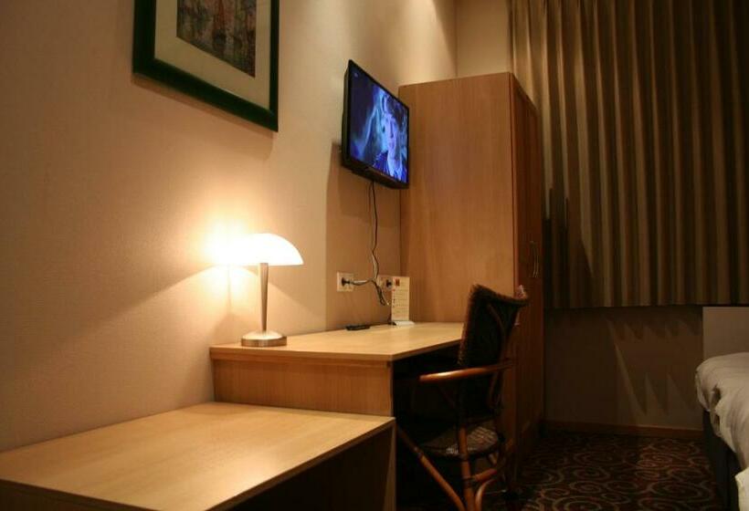 舒适型房间, Brasserie Ingredi