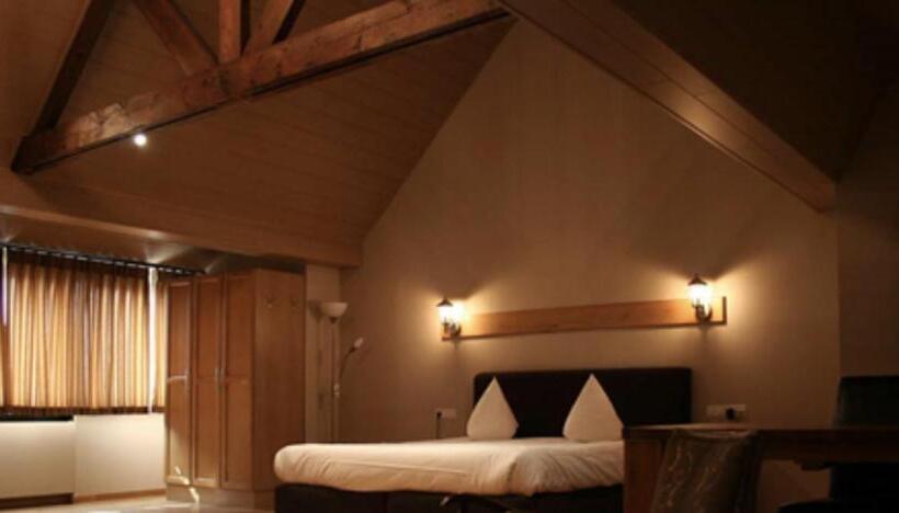 小型套房, Brasserie Ingredi