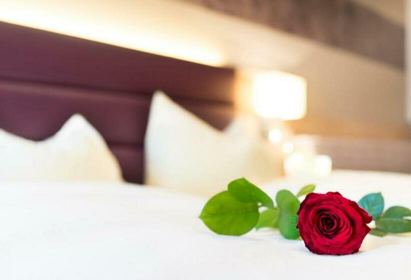 标准间, Neue Post