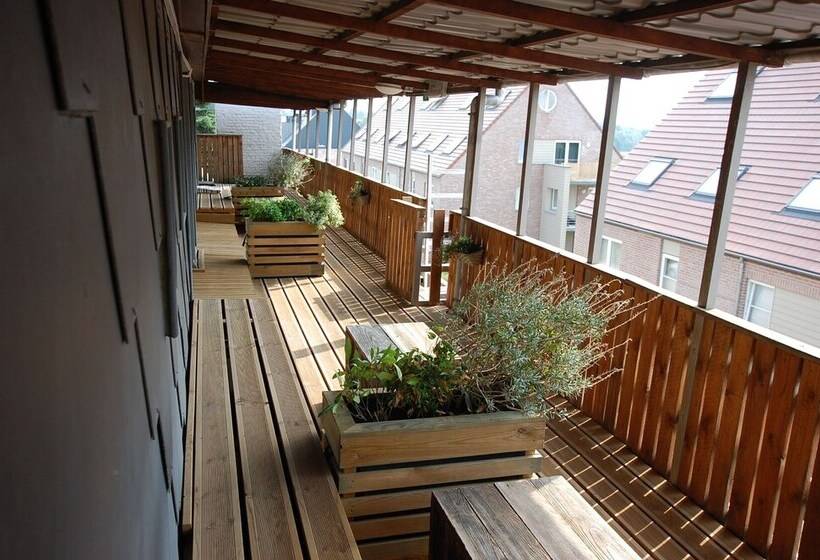 ダブルベッドのスタンダードシングルルーム, Piano 2   Mont St Guibert   Louvain La Neuve