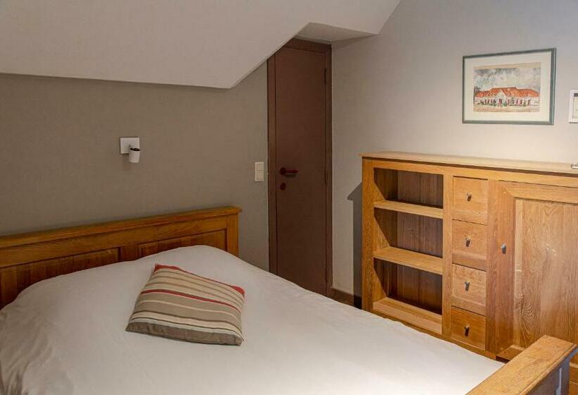 スタンダードルーム, Piano 2   Mont St Guibert   Louvain La Neuve