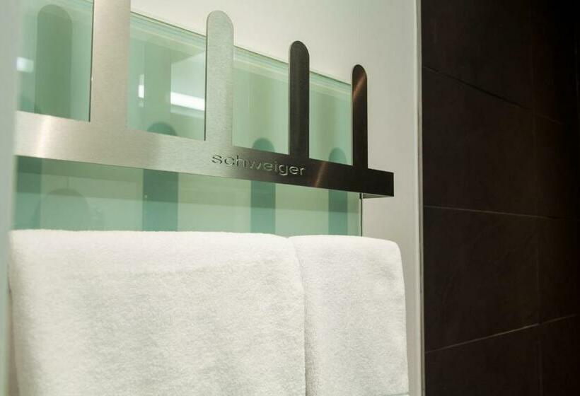 اتاق استاندارد, Schweiger