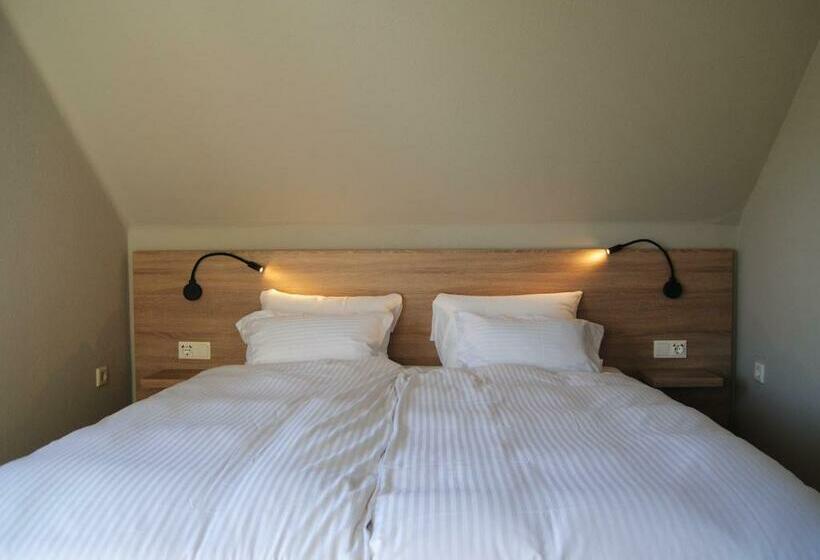 スタンダードルーム, Speiereck