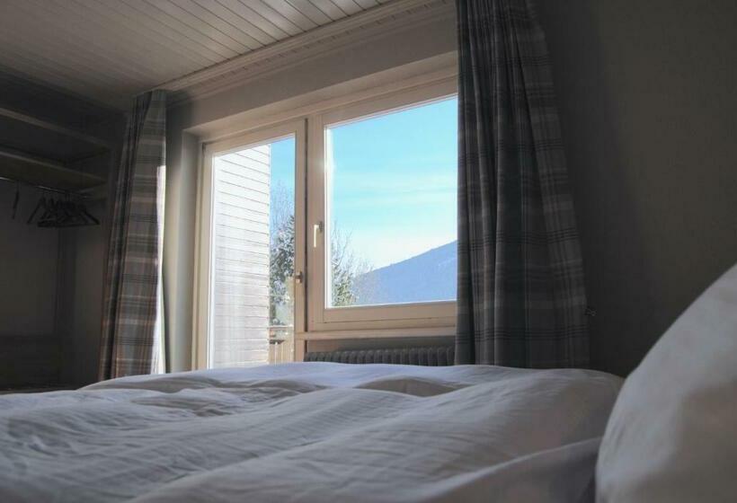 スタンダードルーム, Speiereck