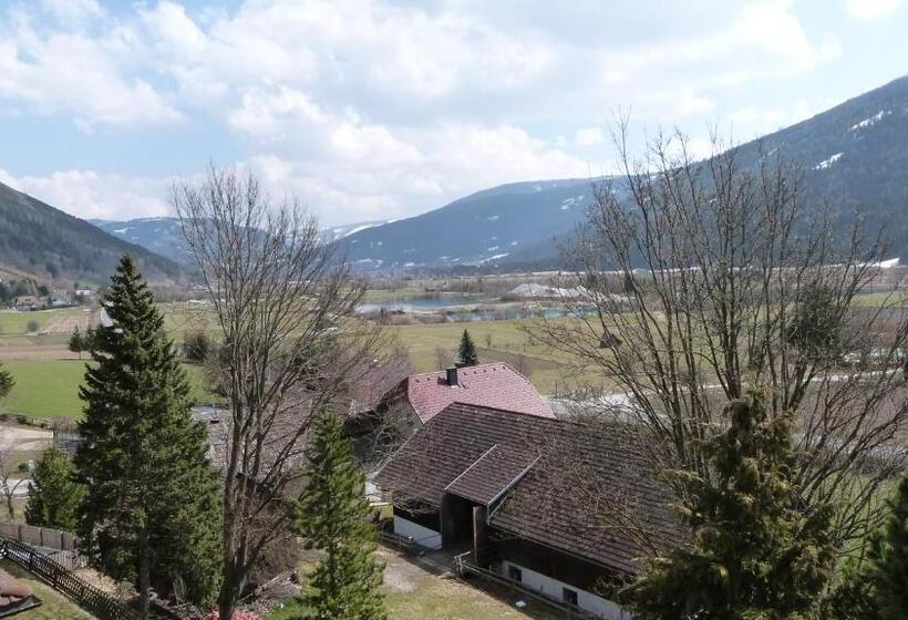 スタンダードルーム, Speiereck