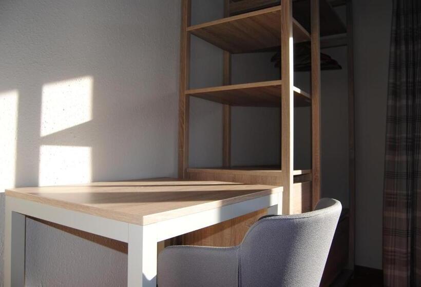 スタンダードルーム, Speiereck