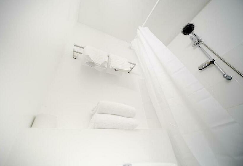 Номер Стандарт, Travel Hotel Kruisem