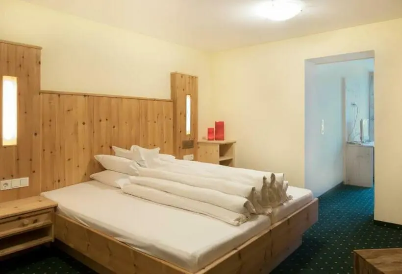 Standard Room, Waldcafe