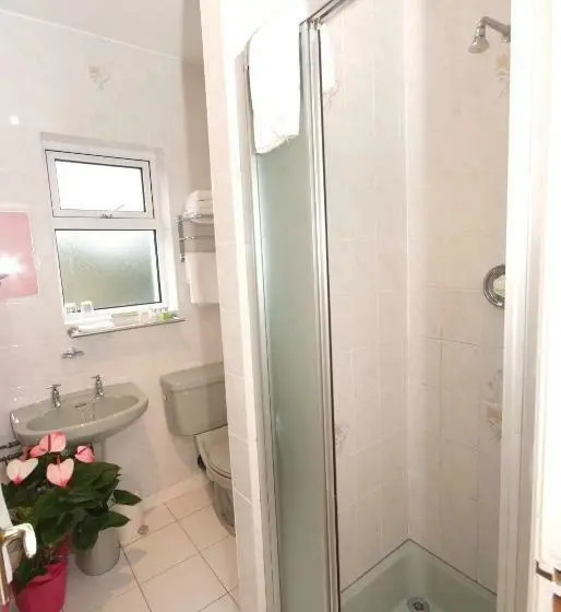 Standard Kolmen Hengen Huone, Lios Na Manach Eco B&b