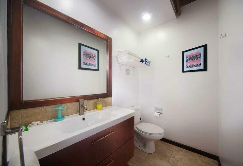 Bungalow Familiar, Puerta Azul