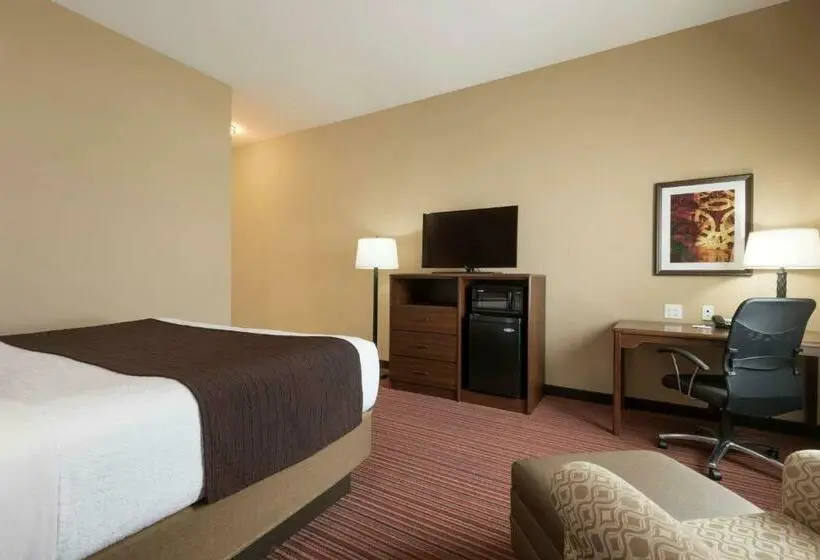 キングサイズベッドのデラックスルーム, Best Western Plus Hudson Hotel & Suites