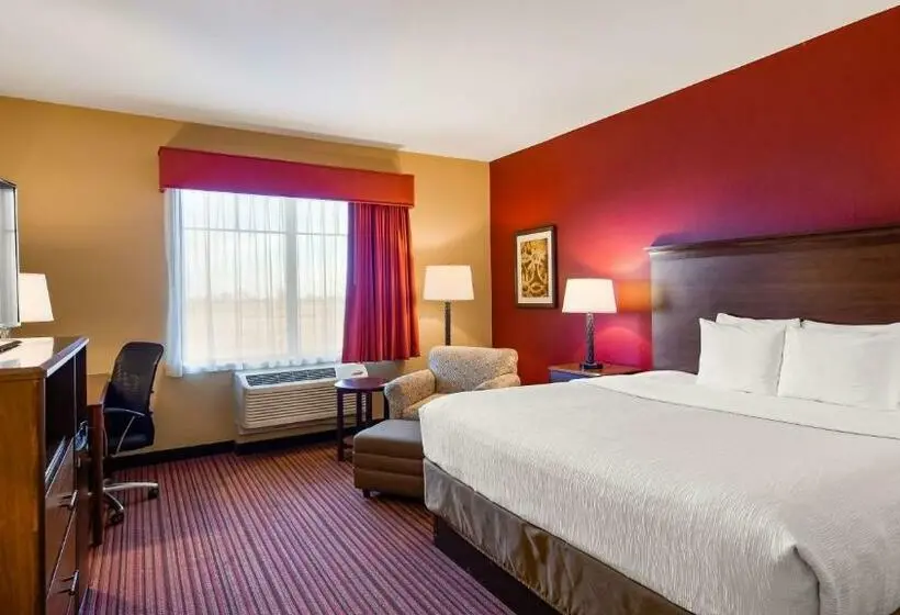 キングサイズベッドのデラックスルーム, Best Western Plus Hudson Hotel & Suites
