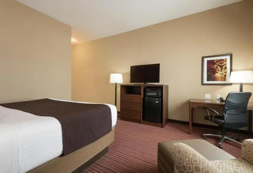 キングサイズベッドのデラックスルーム, Best Western Plus Hudson Hotel & Suites