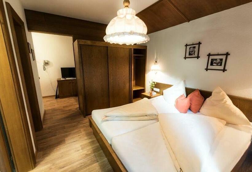 スタンダードルーム, Quality Hosts Arlberg Hotel Gasthof Freisleben