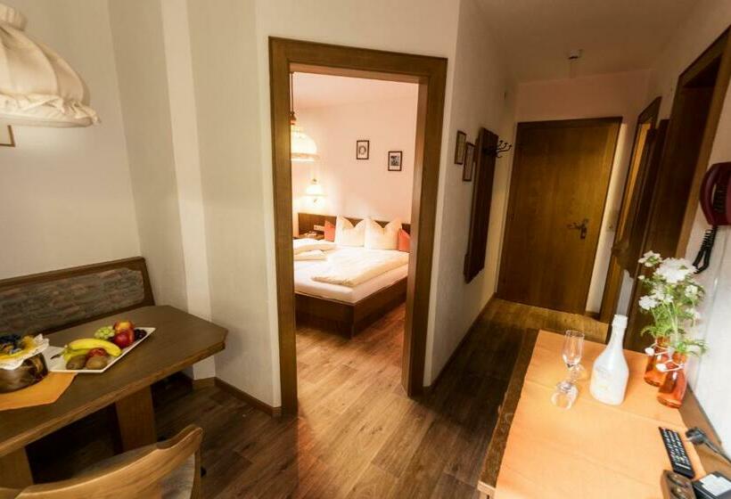 スタンダードルーム, Quality Hosts Arlberg Hotel Gasthof Freisleben