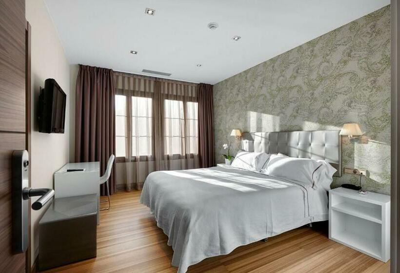 חדר סטנדרט, Atalaia