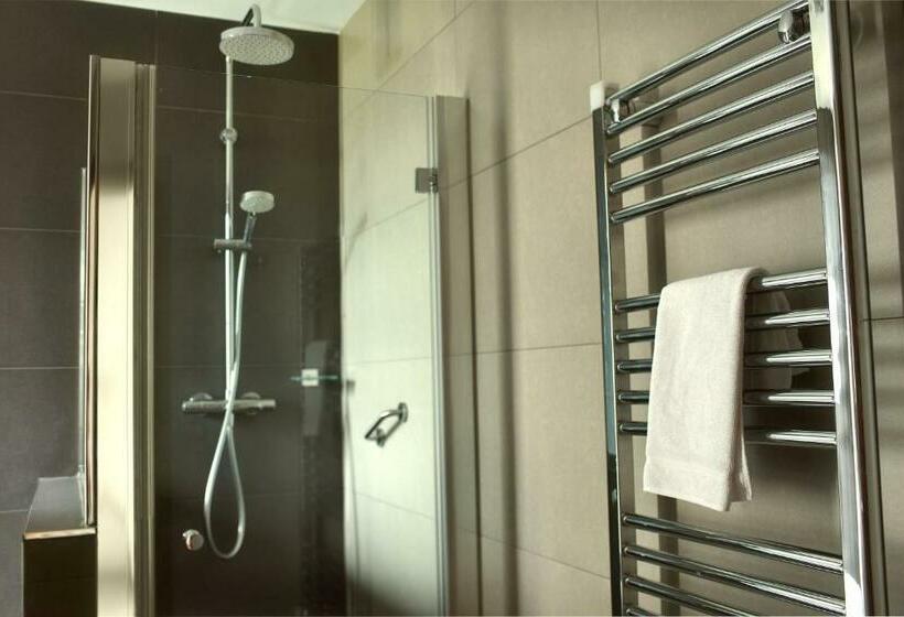 חדר סטנדרט יחיד, Atalaia