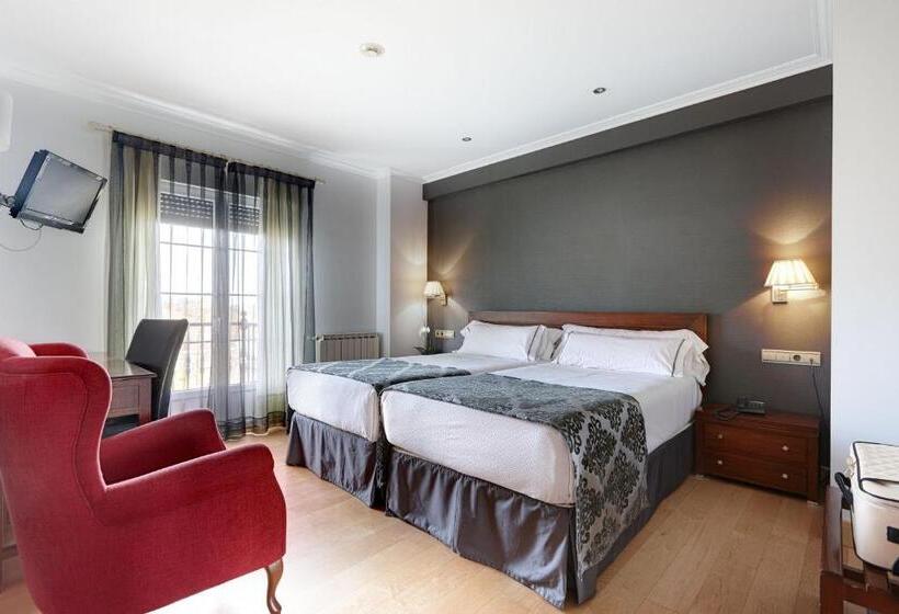 חדר קלאסי, Atalaia