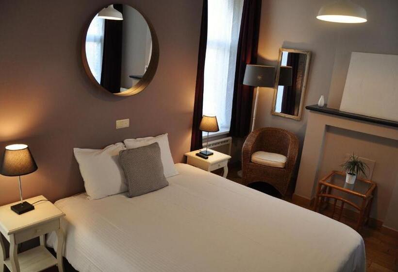 חדר משפחתי, Bon Accueil