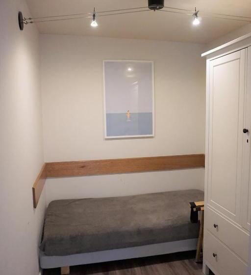 חדר קומפורט, Bon Accueil