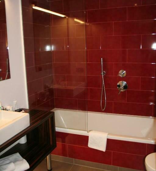 غرفة ديلوكس, Carpinus