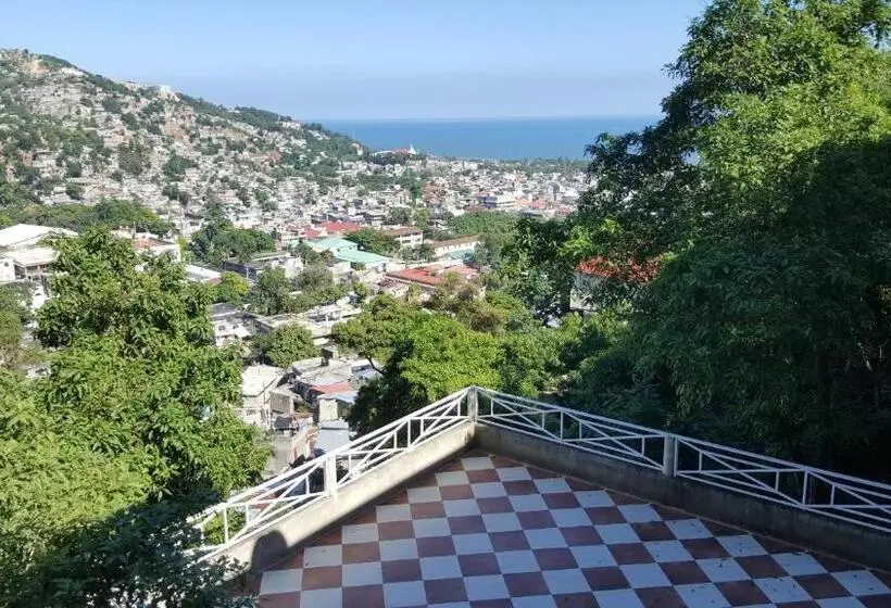 اتاق اکونومی, Habitation Des Lauriers