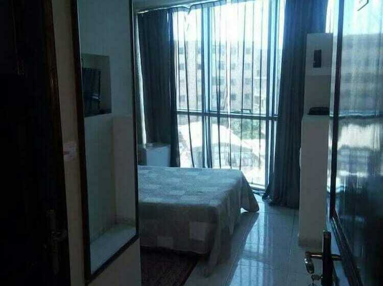 اتاق استاندارد, Ikram