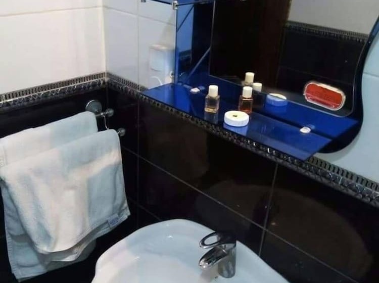 اتاق استاندارد, Ikram