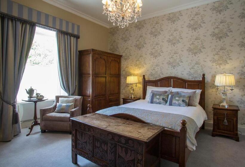 חדר סטנדרט יחיד, Raheen House