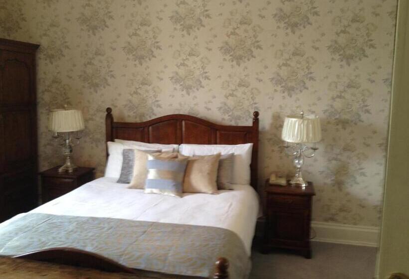 חדר סטנדרט יחיד, Raheen House