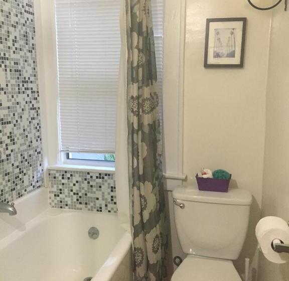 Standard Værelse, Royal