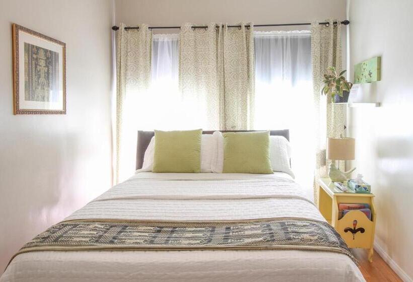 Standard Værelse, Royal