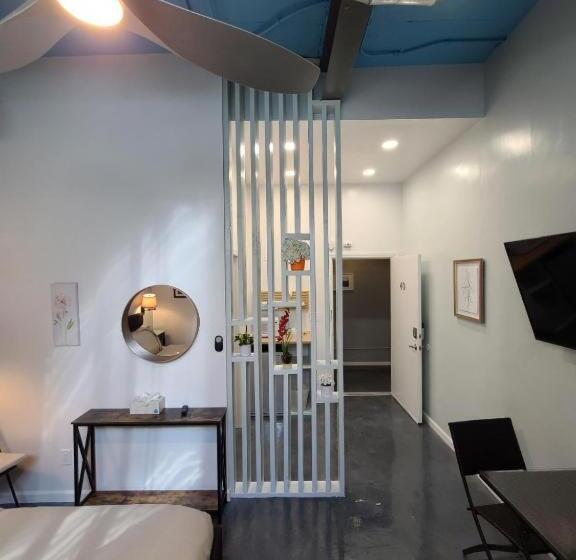 Royal Værelse, Royal