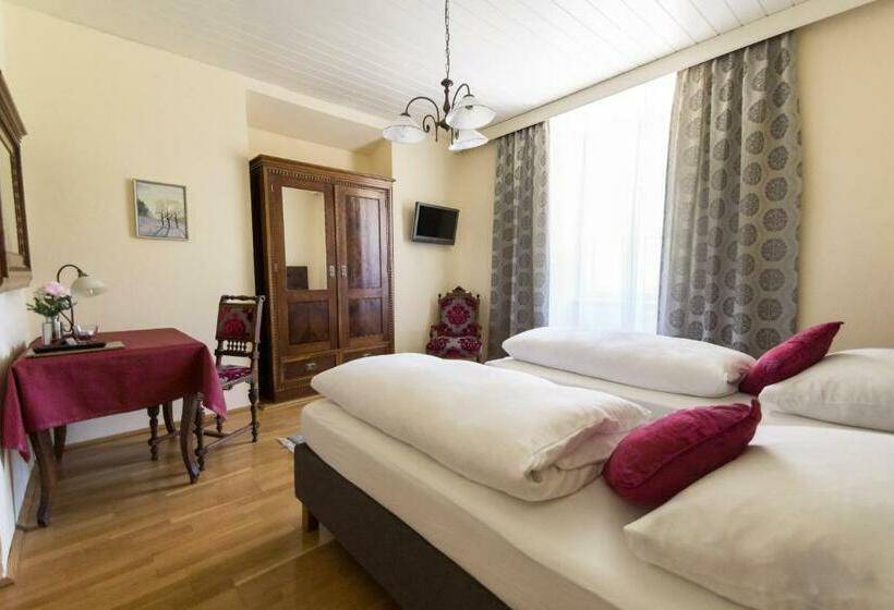 Номер Стандарт, Schloss Mitterhart