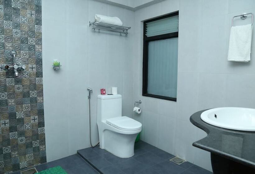 اتاق لوکس, Taleju Boutique