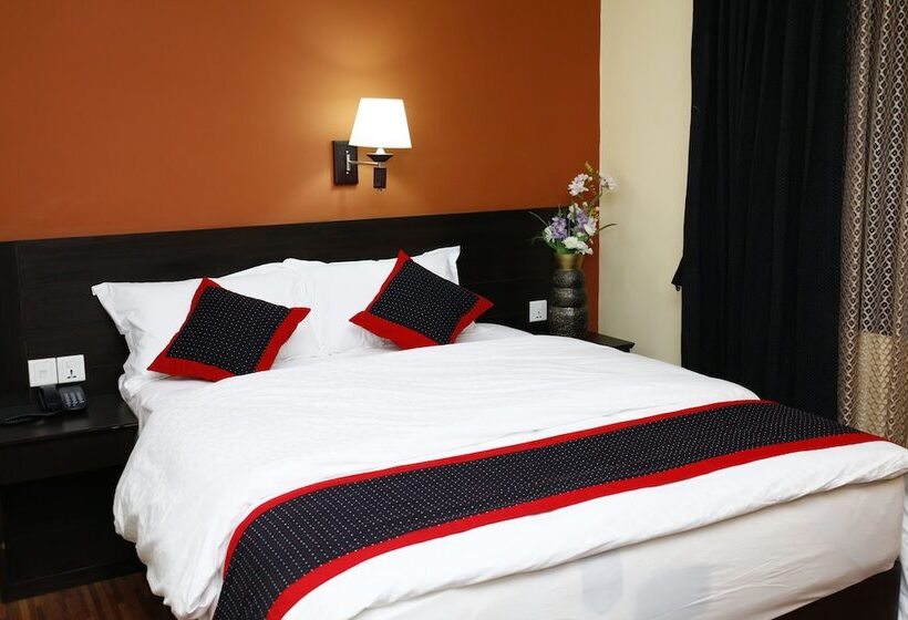 اتاق لوکس, Taleju Boutique