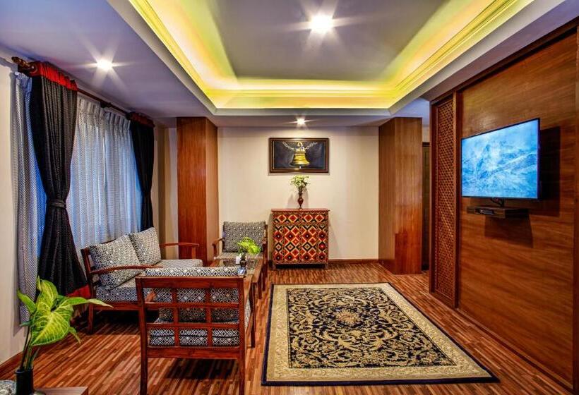 سوییت لوکس, Taleju Boutique