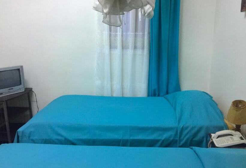 اتاق استاندارد, Tana Jacaranda