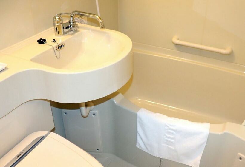 Номер Стандарт, Toyoko Inn Osaka Namba Nippombashi