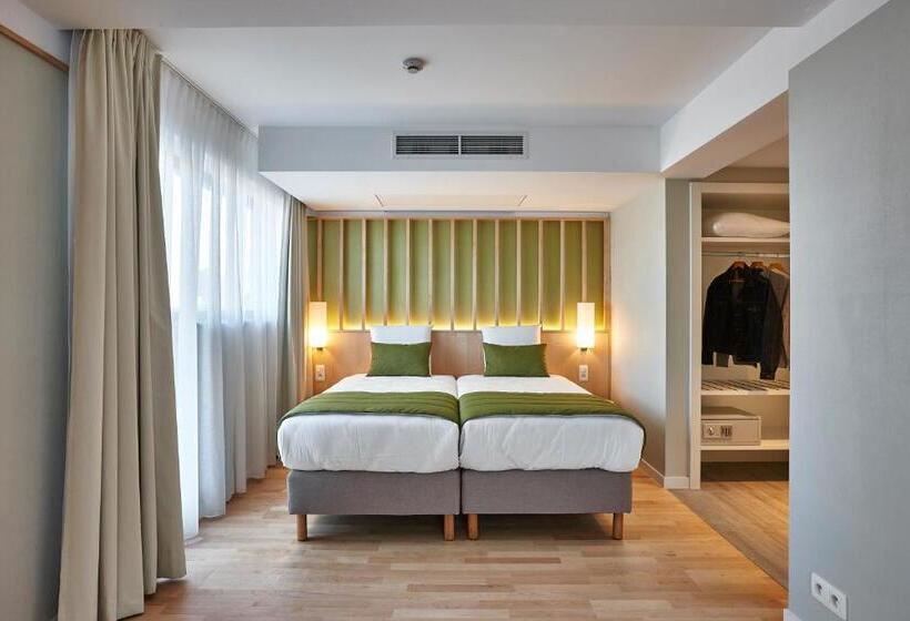 Executive Kamer, Yadoya