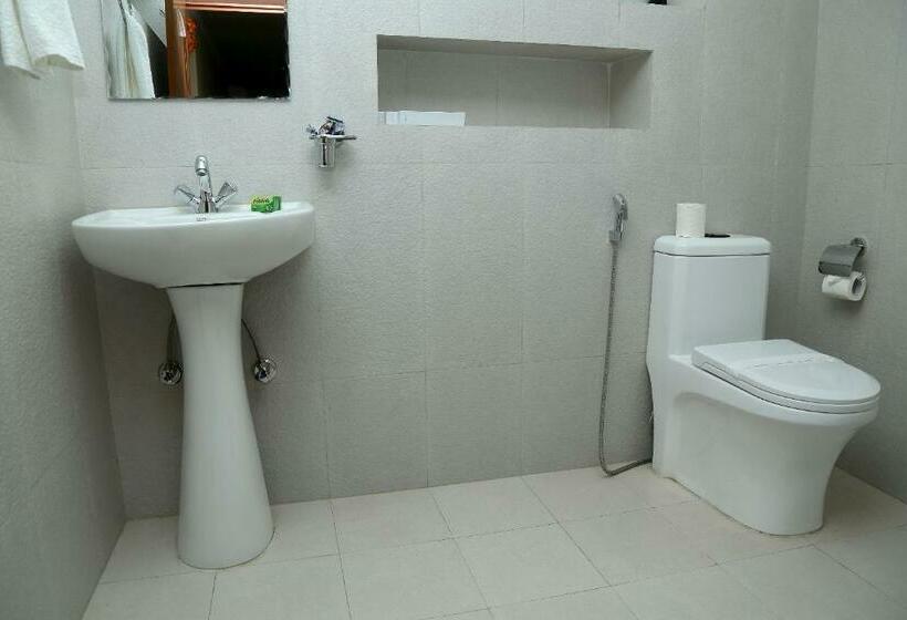 اتاق لوکس, Taleju Boutique