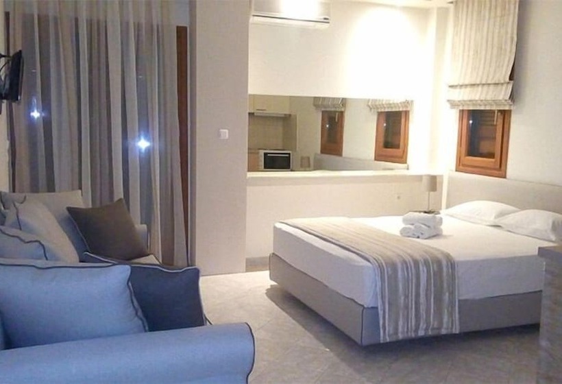 סטודיו משפחתי, Top Studios