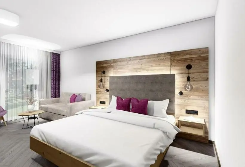 Juniorsviitti, Zehnerkar & Hotel Obertauern