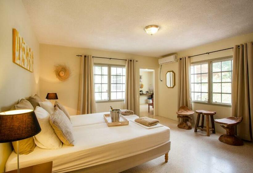 آپارتمان 2 خوابه, B&b Sombre Di Kabana