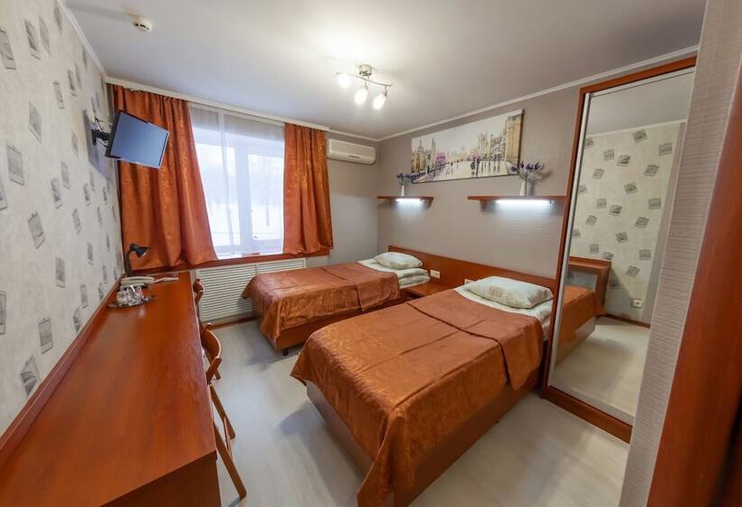 スタンダードルーム, City