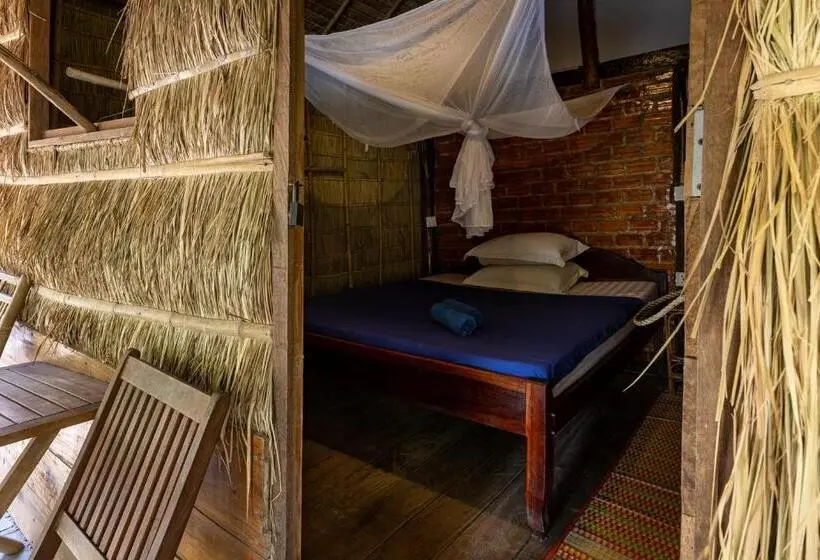 بانگلوی استاندارد, Kampot Cabana