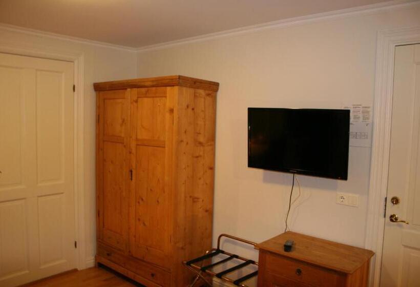 اتاق استاندارد یک نفره, Gistihúsið Lake Hotel Egilsstadir