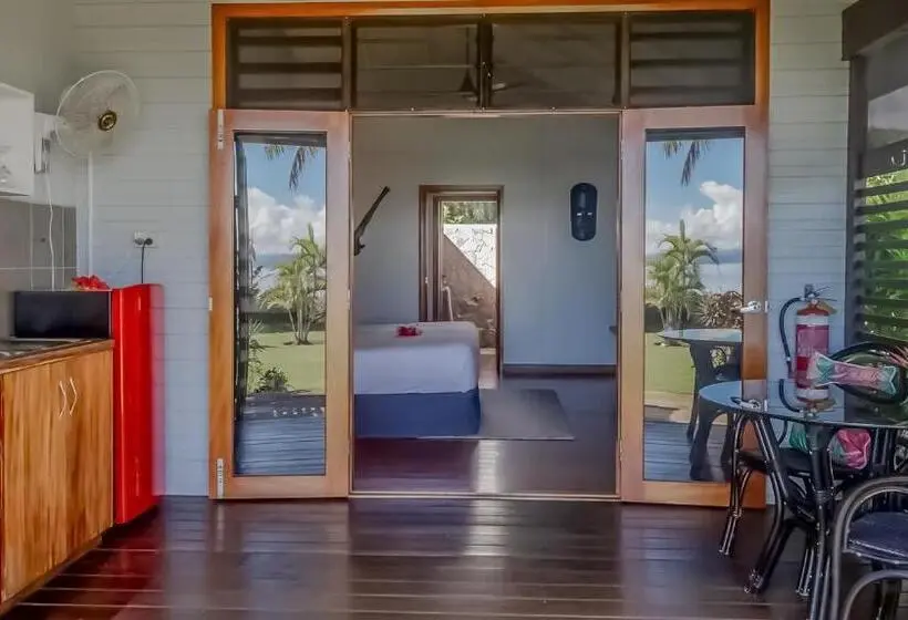 Chambre Standard Lit King Size, Aroha Taveuni Beachfront Bures
