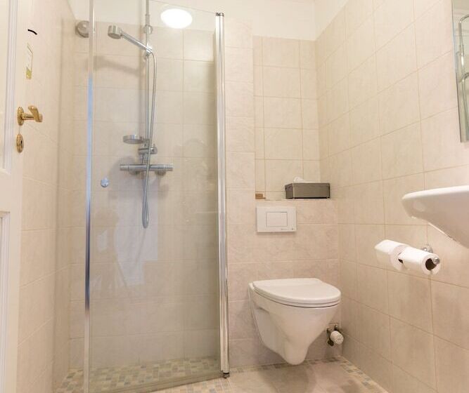 اتاق استاندارد یک نفره, Gistihúsið Lake Hotel Egilsstadir