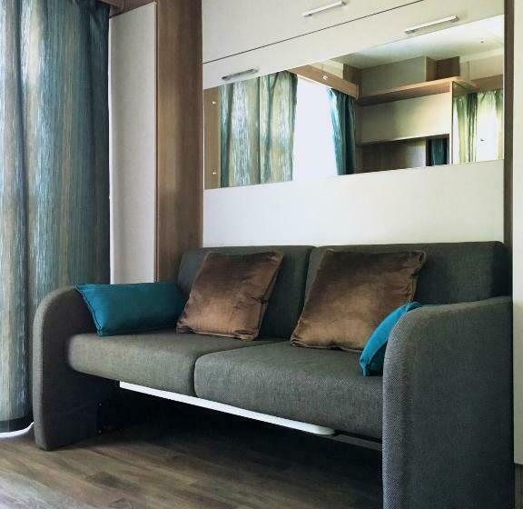 خانه 1 خوابه, Eyvindara